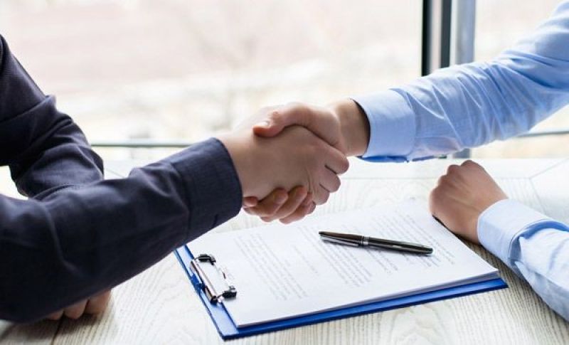 Crecen los préstamos en pesos al sector privado