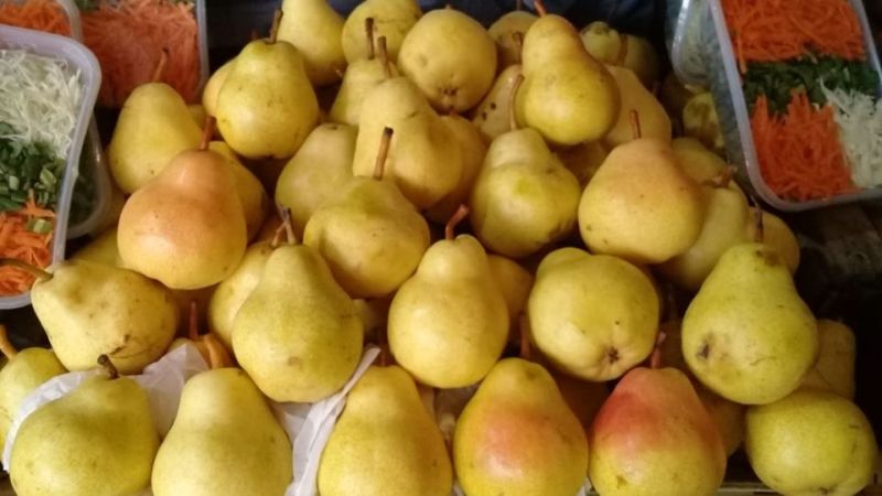 Precios: los consumidores pagaron casi 5 veces más de lo que cobraron los productores.-