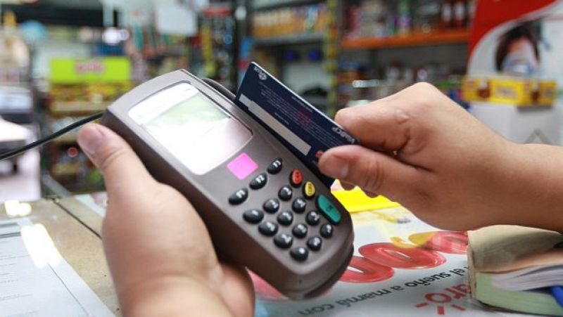 Pequeños comercios cobrarán en menor plazo las ventas con tarjetas de crédito