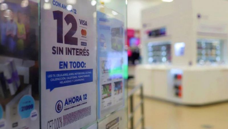  El Gobierno extendió el Ahora 12 hasta el 31 de marzo.