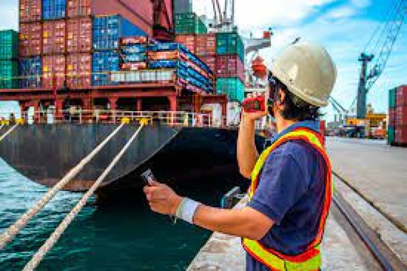 Comercio exterior: en los últimos 12 meses, las exportaciones de las economías regionales crecieron 5,9% en dólares y 1,3% en toneladas