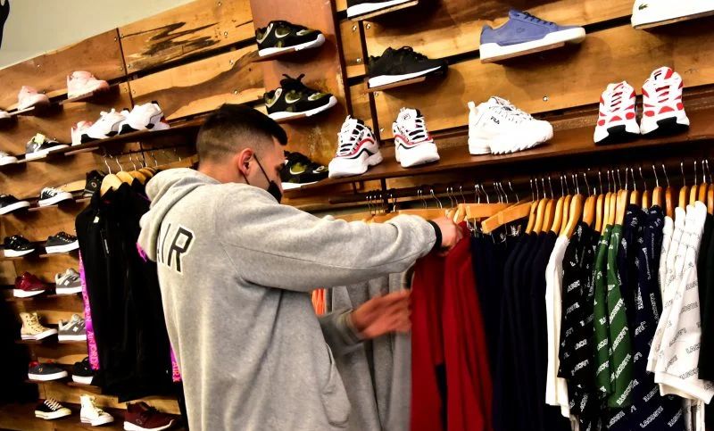 Las ventas minoristas pymes subieron 6% anual en abril