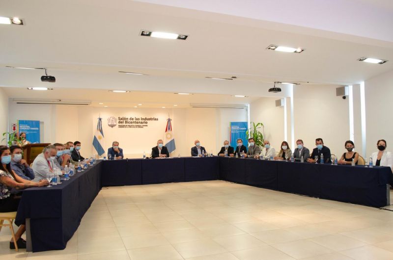 FEDECOM - Cerezo participó del lanzamiento de la Agenda Digital para el Desarrollo Productivo de Córdoba