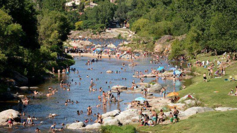 Turistas y excursionistas gastaron $11.690 millones el fin de semana largo